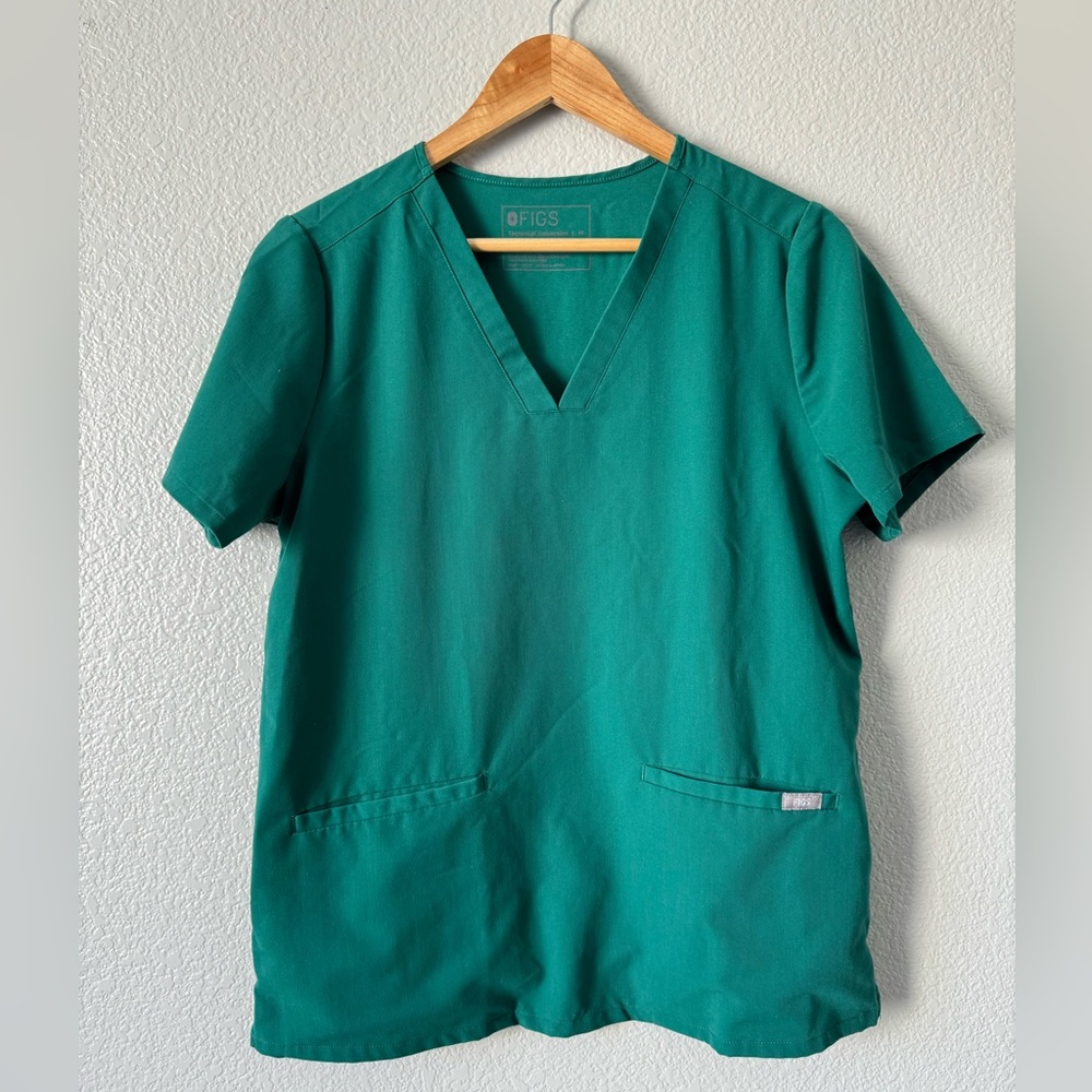 EUC Figs Casma Three-Pocket Scrub Top